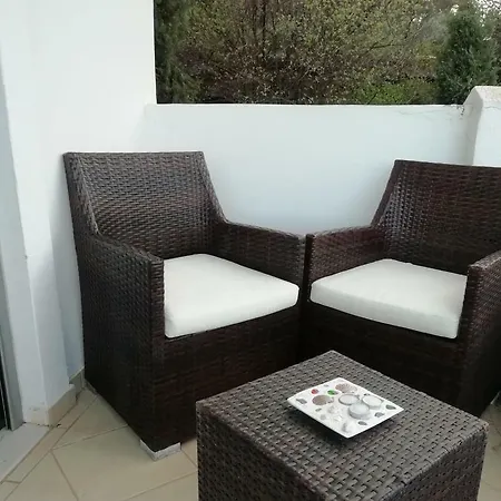 Quiet Family House In Koskinou, Rhodes Habitación en casa particular